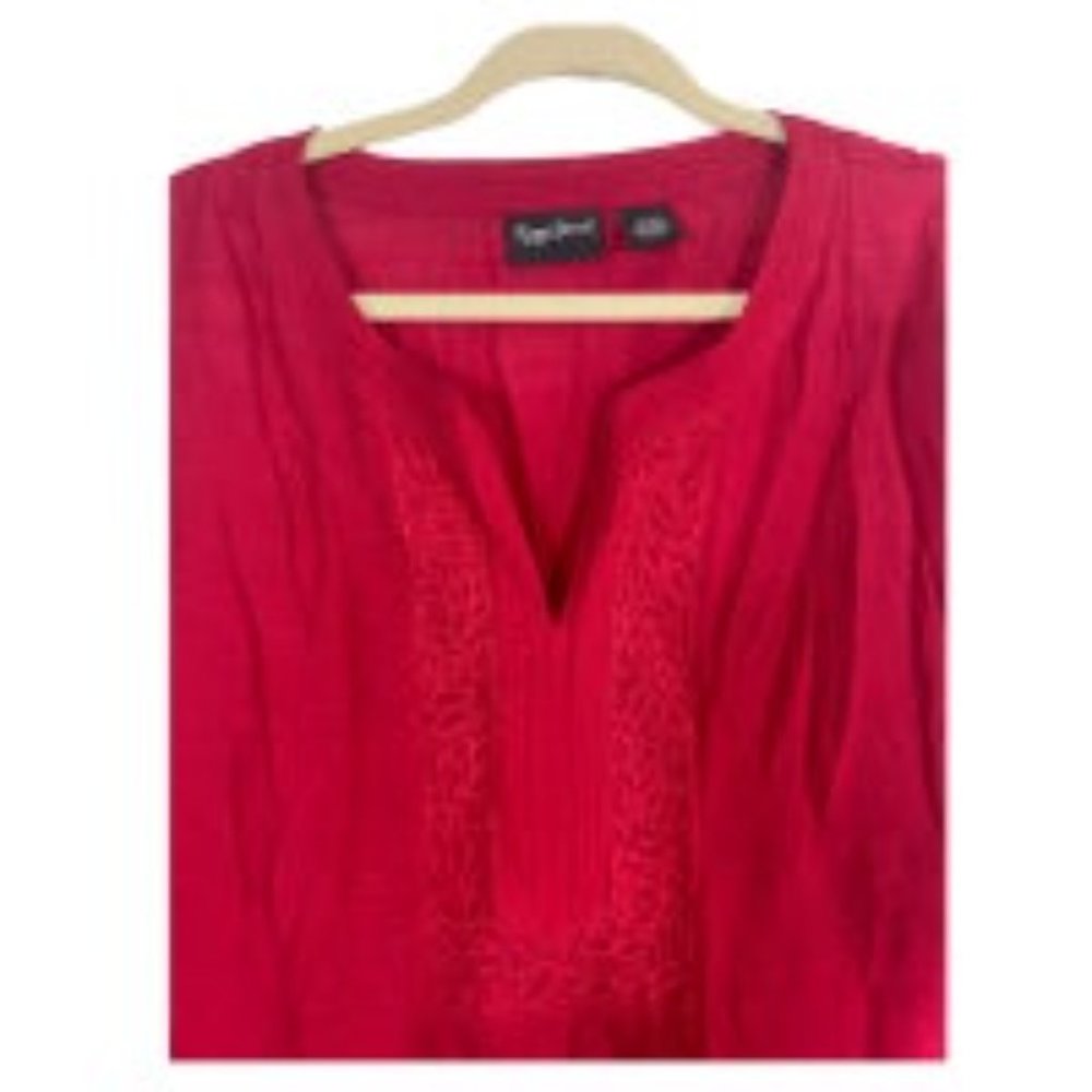 Maggie Barnes Dark Red 3/4 Sleeve V-Neck Blouse - Picture 2 of 3